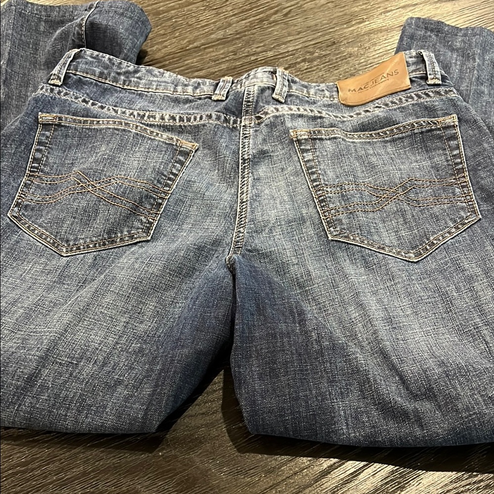 MAC Cosmetics Blue Relaxed Jeans with Faded Denim